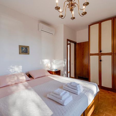 Portosole Attic - With Terrace And Private Parking Apartment Sanremo Exterior photo