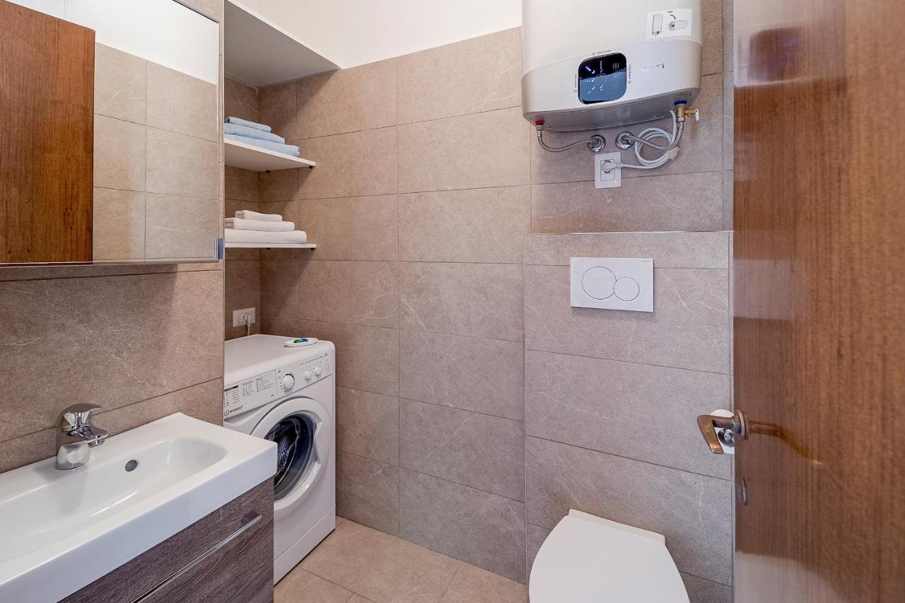 Portosole Attic - With Terrace And Private Parking Apartment Sanremo Exterior photo